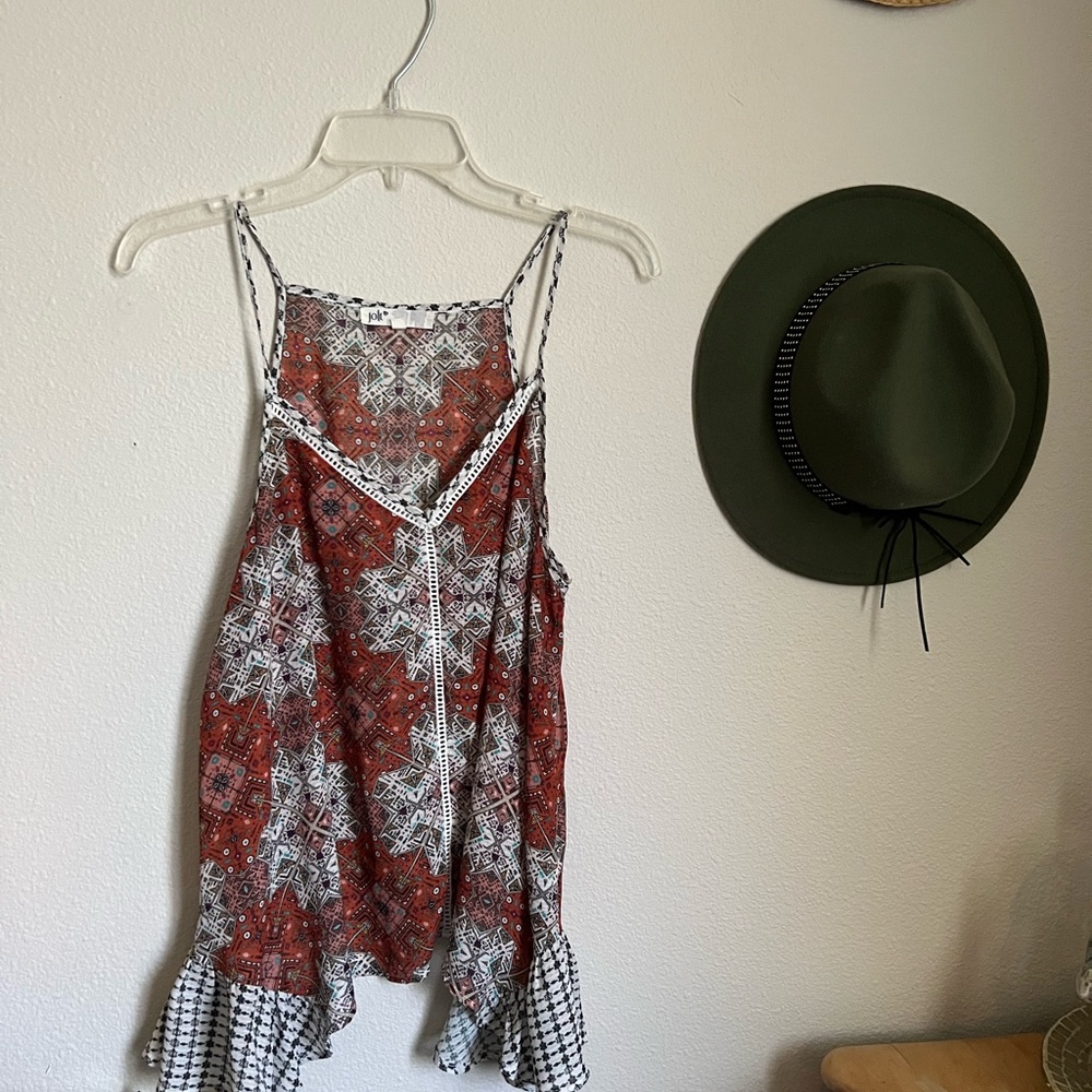 Flowing Tank Top by Jolt